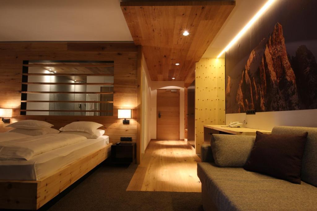 Charme Hotel Friedrich Welschnofen Kamer foto